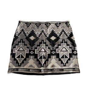 Express Women's Aztec Sequin Print A-Line Mini Skirt Black Gold Stretch Size PS
